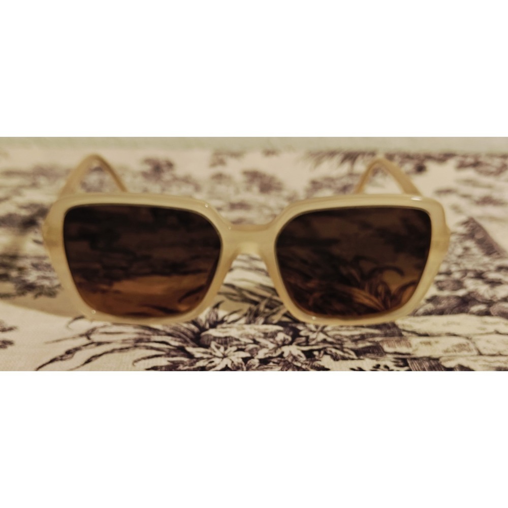 Chanel sunglasses CH 5505 Square Frame Beige/Tan - Picture 11 of 12